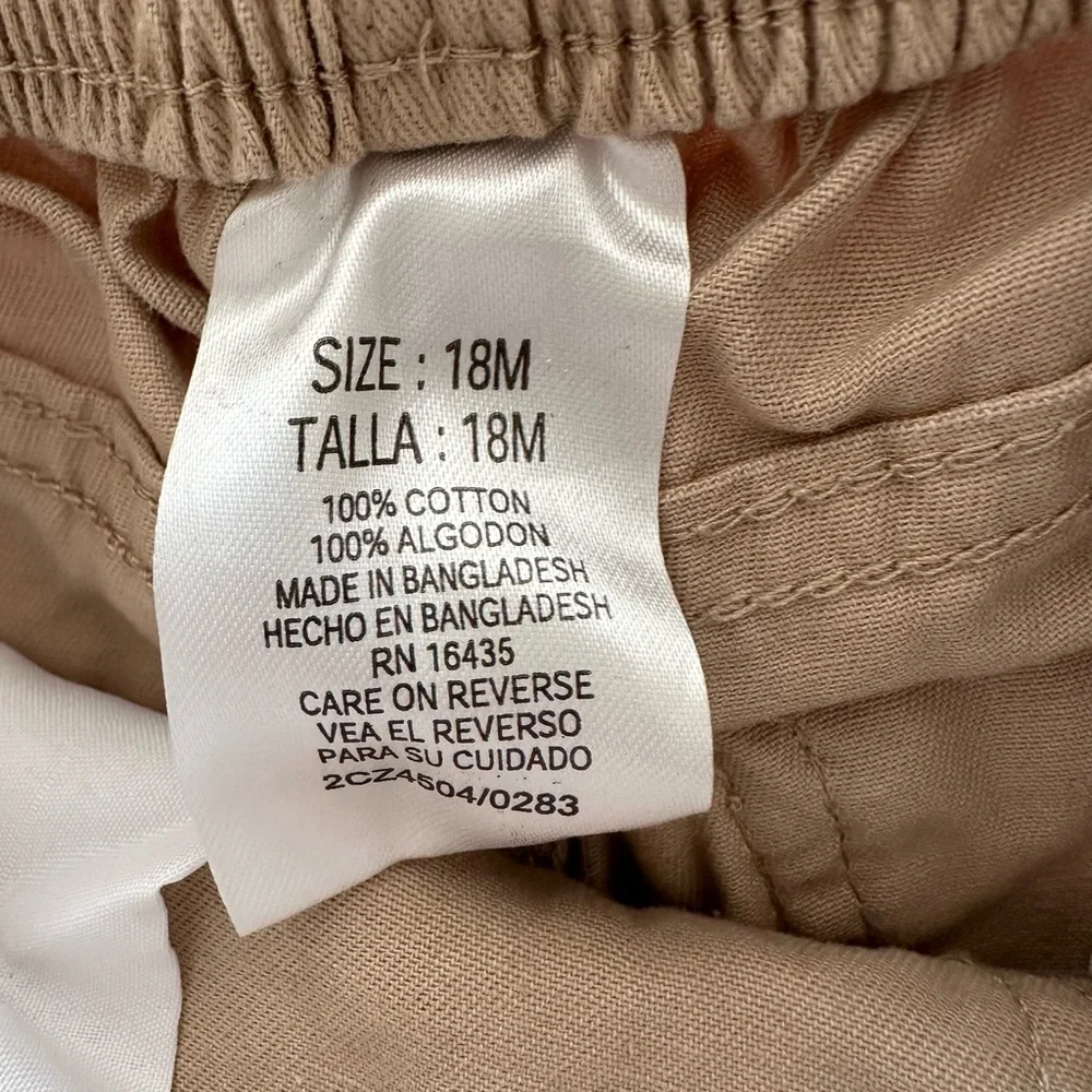 🤎❤️ CARTER’S Boys Shorts 18 months red and khaki EUC bundle 2